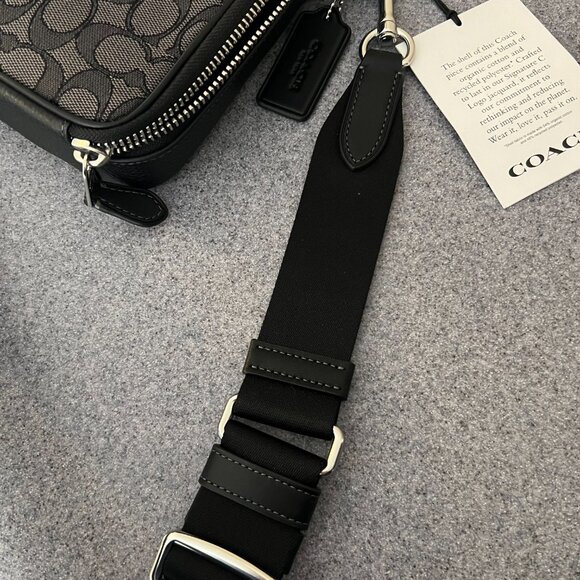 NWT Coach Outlet | Stanton Crossbody Bag | Black Jacquard - Picture 4 of 7